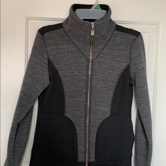 Prana yoga sweater - Picture 4 of 4